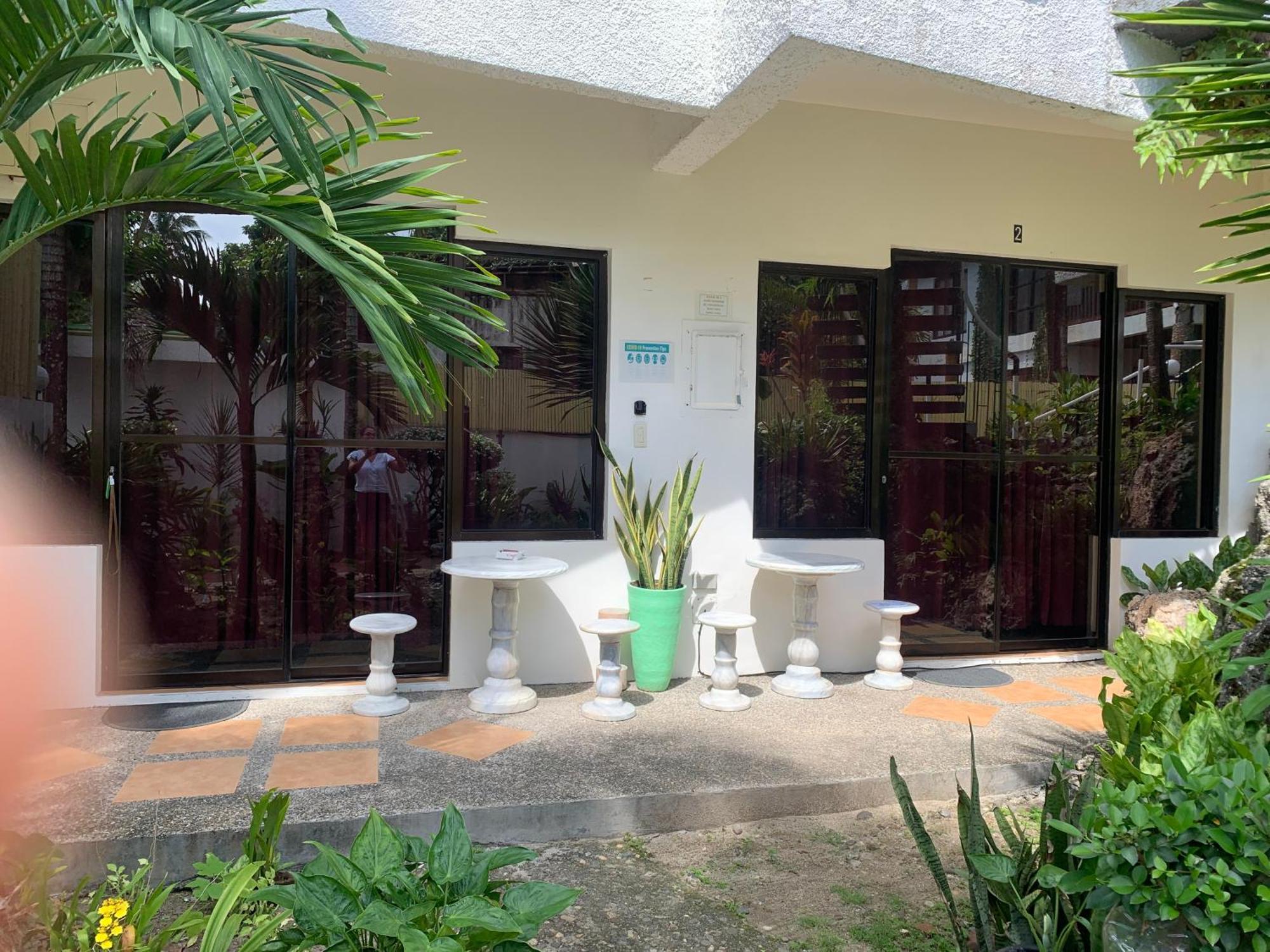Turtle Inn Resort Manoc-Manoc Экстерьер фото