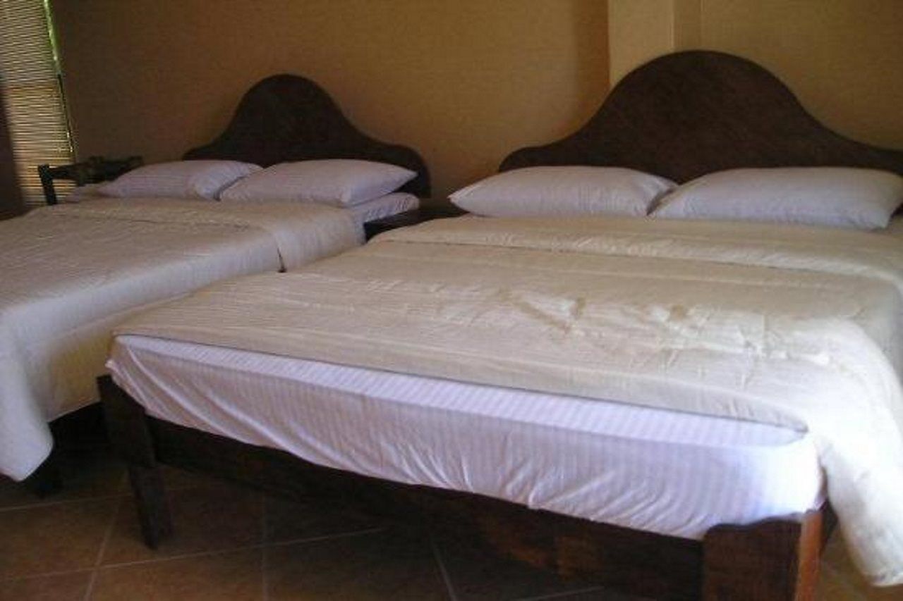 Turtle Inn Resort Manoc-Manoc Экстерьер фото